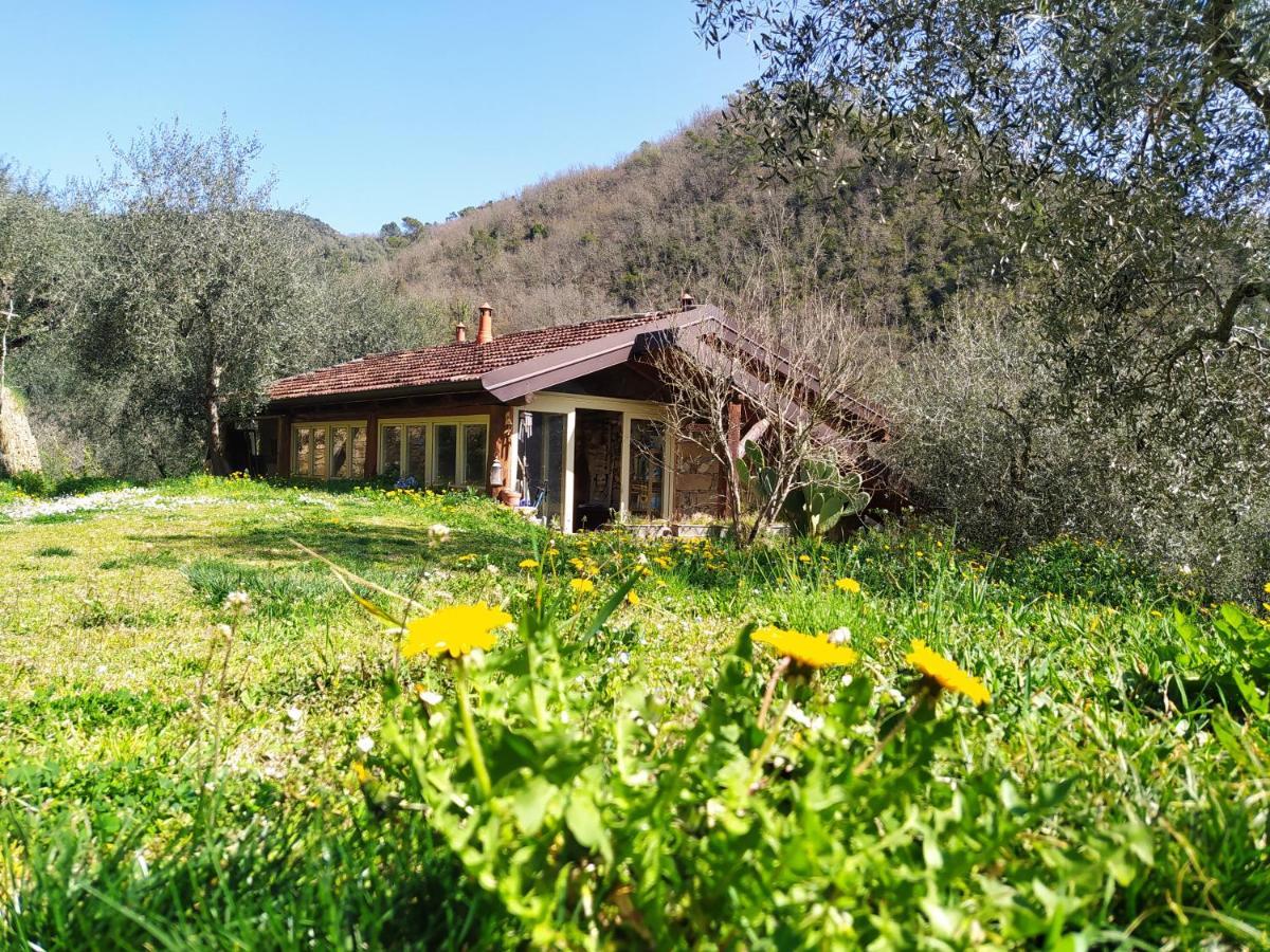 Villa La Casa Di Enea Apricale Exterior foto